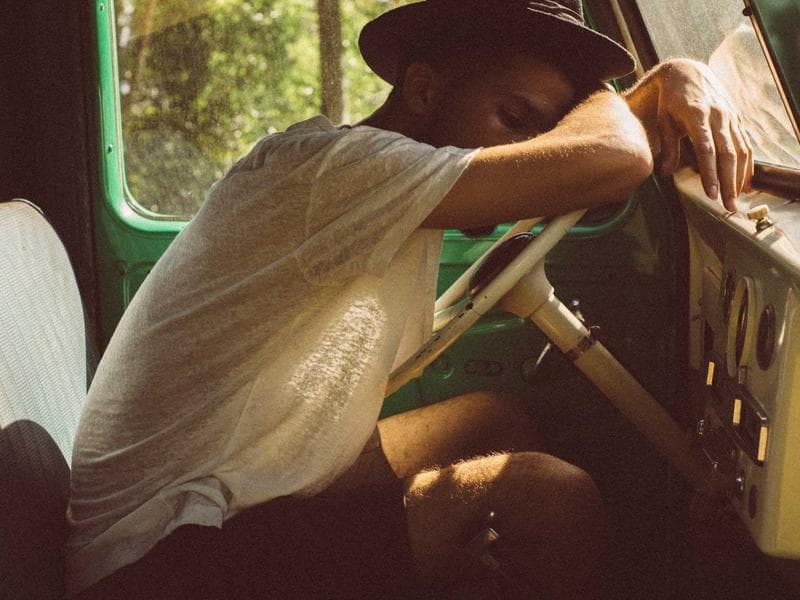 Collection 483 — editorial 29043